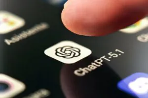 ChatGPT-5.1 ChatGPT-5.1